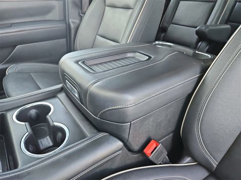 Used 2023 Chevrolet Tahoe Premier image 11