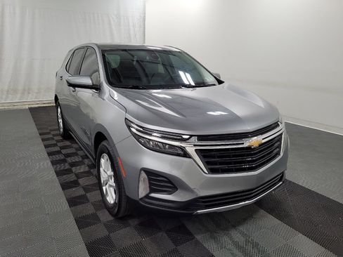 Used 2023 Chevrolet Equinox LT FWD image 13