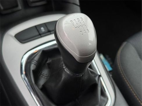 Used 2016 Chevrolet Cruze LS image 20