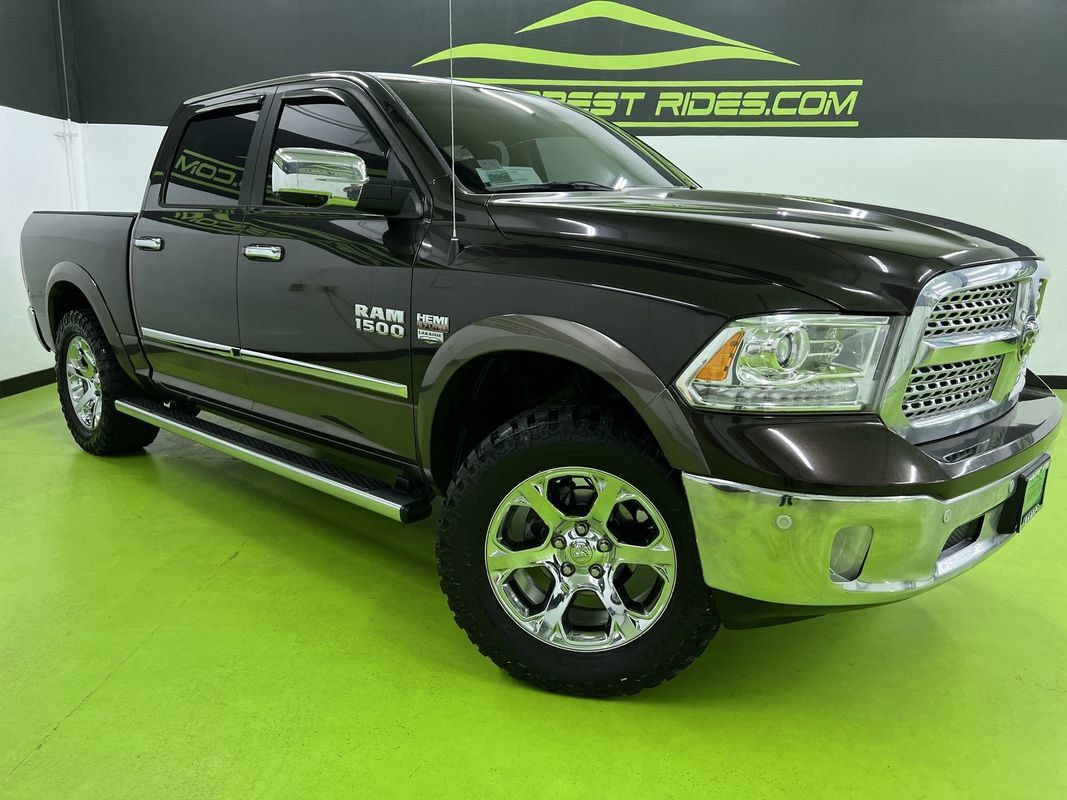 Used 2017 RAM 1500 Laramie w/ Convenience Group AWD/4WD image 1
