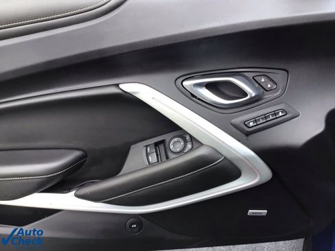 Used 2021 Chevrolet Camaro SS image 11