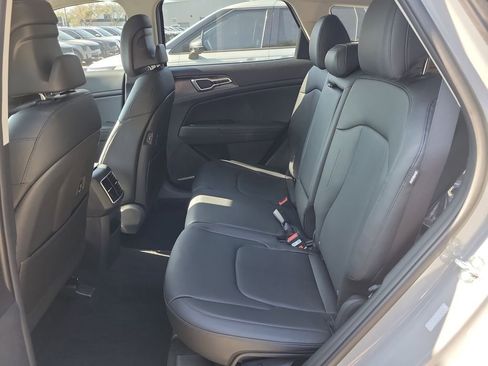 New 2026 Kia Sportage EX FWD image 16