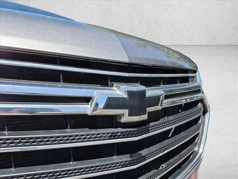 Used 2020 Chevrolet Traverse LT FWD image 15