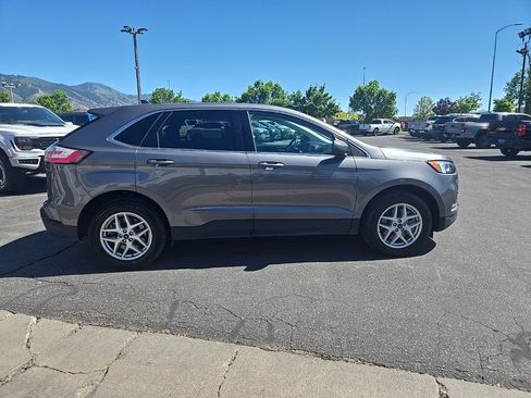 Used 2024 Ford Edge SEL AWD/4WD image 4