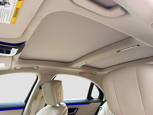 Used 2023 Mercedes-Benz S 580 4MATIC Sedan image 26