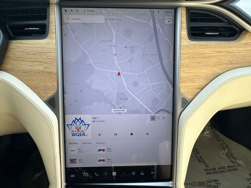 Used 2018 Tesla Model S P100D image 17