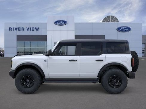 New 2026 Ford Bronco Outer Banks AWD/4WD image 3