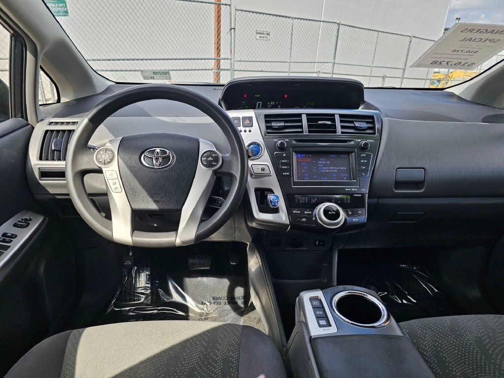 Used 2014 Toyota Prius V Three FWD image 17