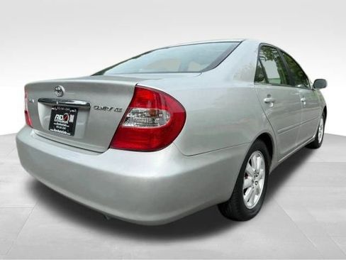 Used 2002 Toyota Camry XLE image 6