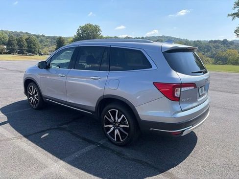 Used 2022 Honda Pilot Touring image 9
