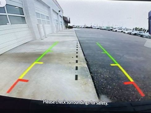 Used 2023 Ford Expedition Limited image 17