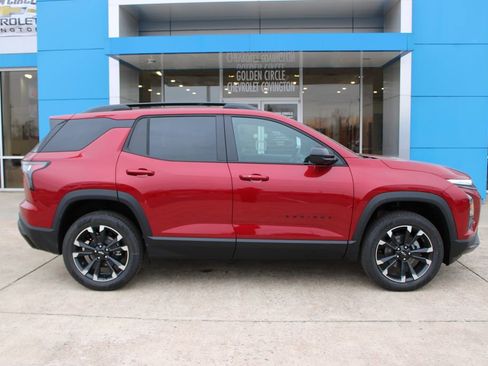 New 2026 Chevrolet Equinox RS w/ LPO, Floor Liner Package image 11