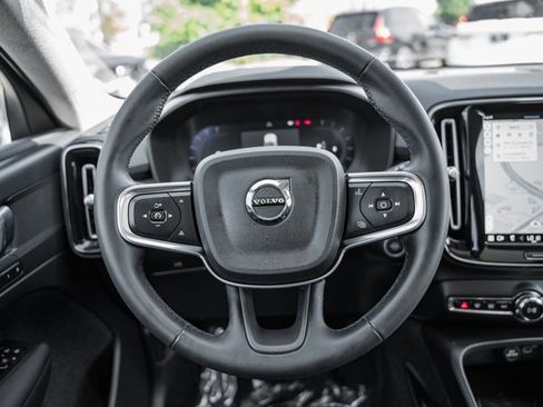 Certified 2023 Volvo XC40 B5 Plus w/ Driver Assist Package image 28