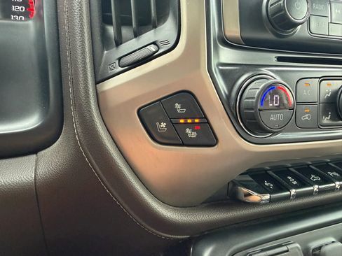 Used 2016 GMC Sierra 2500 Denali w/ Driver Alert Package AWD/4WD image 16