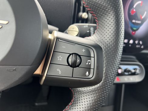 Used 2025 MINI Cooper S FWD image 20
