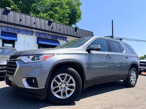 Used 2019 Chevrolet Traverse LT AWD/4WD image 2