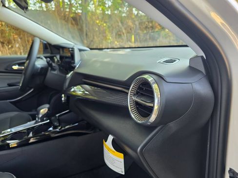 New 2026 Chevrolet Trax ACTIV w/ Driver Confidence Package FWD image 13