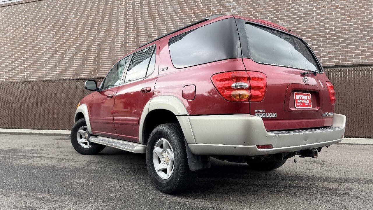 Used 2001 Toyota Sequoia SR5 w/ Preferred Pkg AWD/4WD image 4