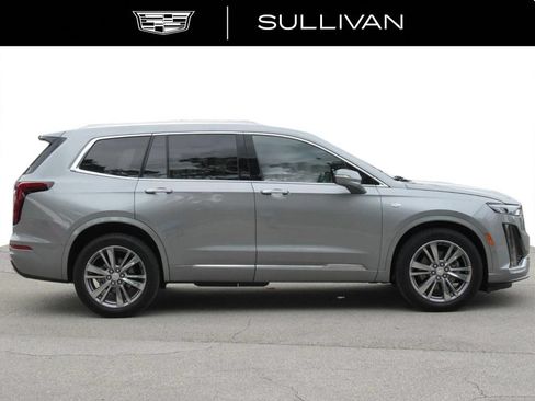 Certified 2025 Cadillac XT6 Premium Luxury w/ Platinum Package AWD/4WD image 2