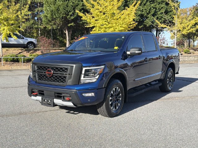 Certified 2024 Nissan Titan PRO-4X w/ Pro-4x Convenience Package AWD/4WD image 9