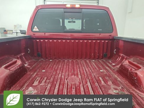 Used 2016 Ford F250 Lariat w/ Chrome Package image 32