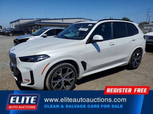Used 2024 BMW X5 xDrive50e w/ M Sport Package AWD/4WD image 2