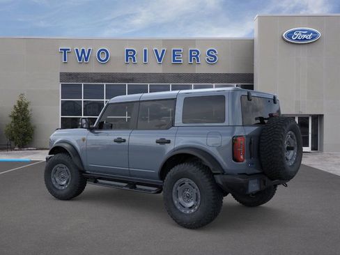 New 2025 Ford Bronco Badlands image 4