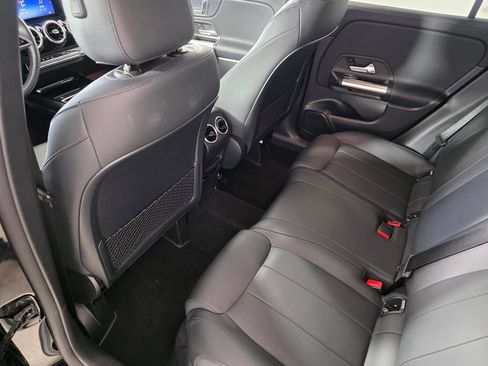 Certified 2025 Mercedes-Benz GLA 250 image 14