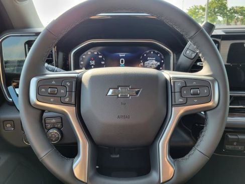 New 2026 Chevrolet Silverado 1500 RST w/ Z71 Off-Road Package AWD/4WD image 10