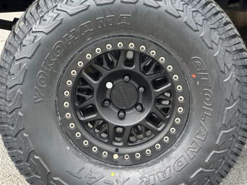 Used 2020 Ford F150 Raptor w/ Equipment Group 802A Luxury image 25