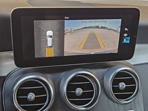 Certified 2022 Mercedes-Benz GLC 300 4MATIC image 18