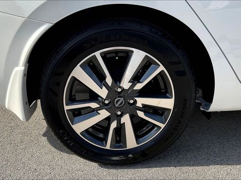 New 2025 Nissan Versa SV w/ Trunk Package image 16