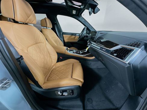 New 2026 BMW X7 xDrive40i w/ M Sport Package image 30