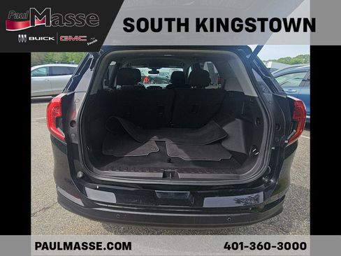 Used 2024 GMC Terrain SLE w/ Driver Convenience Package AWD/4WD image 10