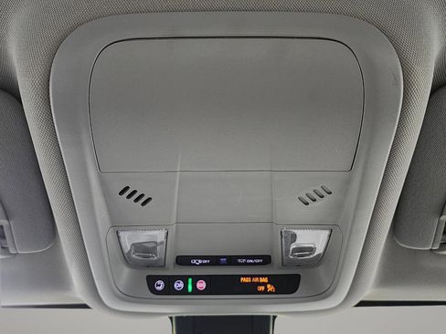 Used 2020 Chevrolet Equinox LS AWD/4WD image 13