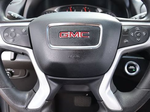 Used 2023 GMC Terrain SLE FWD image 24