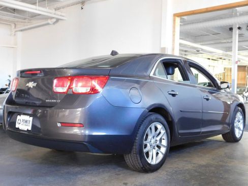 Used 2013 Chevrolet Malibu LT w/ Power Convenience Package FWD image 5