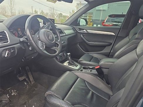 Used 2018 Audi Q3 2.0T Premium w/ Convenience Package image 10