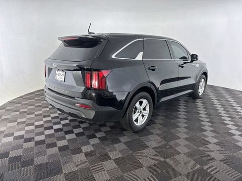 Used 2021 Kia Sorento LX FWD image 7