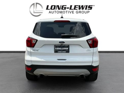 Certified 2019 Ford Escape SE FWD image 5