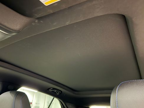 Certified 2025 Cadillac XT4 Sport FWD image 34