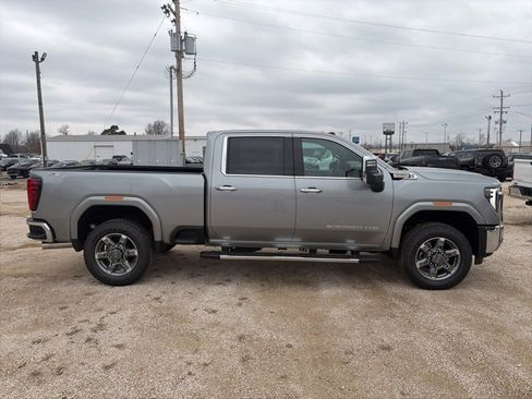 New 2026 GMC Sierra 2500 SLT w/ SLT Premium Package image 7
