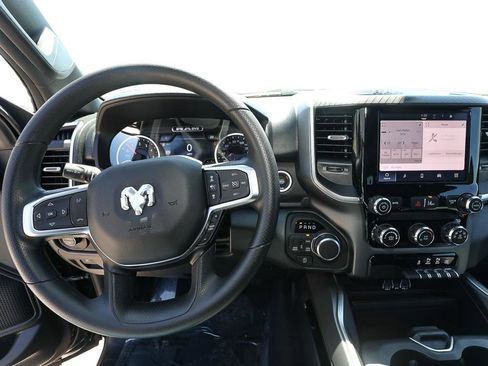 New 2026 RAM 1500 Express AWD/4WD image 13