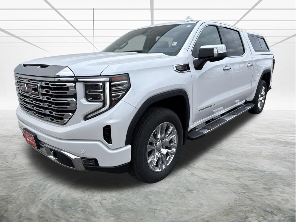 Used 2023 GMC Sierra 1500 Denali w/ Technology Package AWD/4WD image 1
