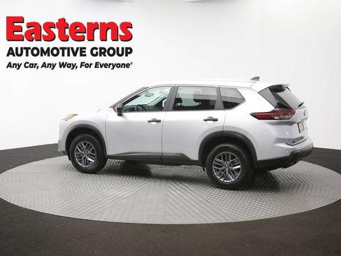 Used 2024 Nissan Rogue S AWD/4WD image 62