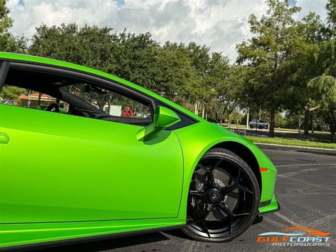 Used 2026 Lamborghini Temerario AWD/4WD image 57