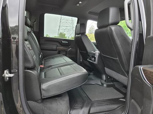 Used 2023 GMC Sierra 2500 Denali w/ Denali Black Diamond Edition AWD/4WD image 20