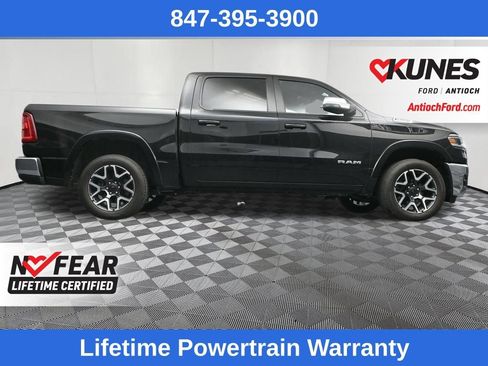 Used 2025 RAM 1500 Laramie AWD/4WD image 35