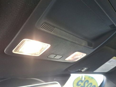 Used 2025 Ford Mustang GT Premium image 31