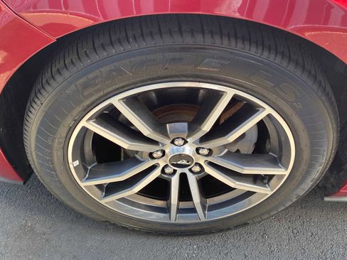 Used 2017 Ford Mustang Premium image 32